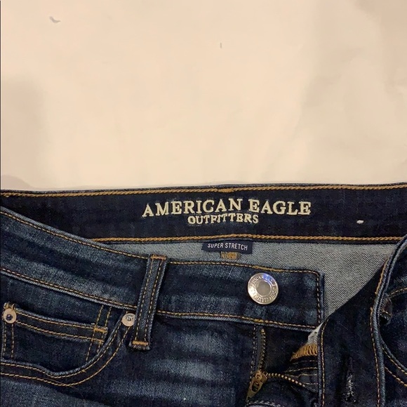 American Eagle Super Stretch High-rise shorts - Picture 3 of 4